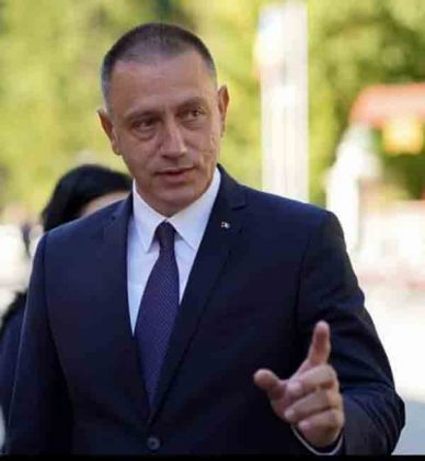 fifor Fifor: un protest legitim al fermierilor nu trebuie confiscat de nimeni