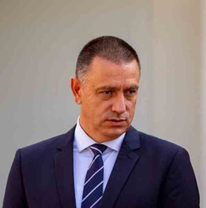 Fifor: Nu aroganța definește cel mai bine USR, ci nerușinarea