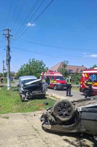Accident în Șiria: două persoane au ajuns la spital