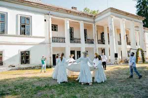 Sărbătoarea Sânzienelor la Salbek